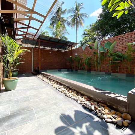 Kutum'S Wooden House - Private Pool, Breakfast & Cafe Villa Langkawi Exterior photo